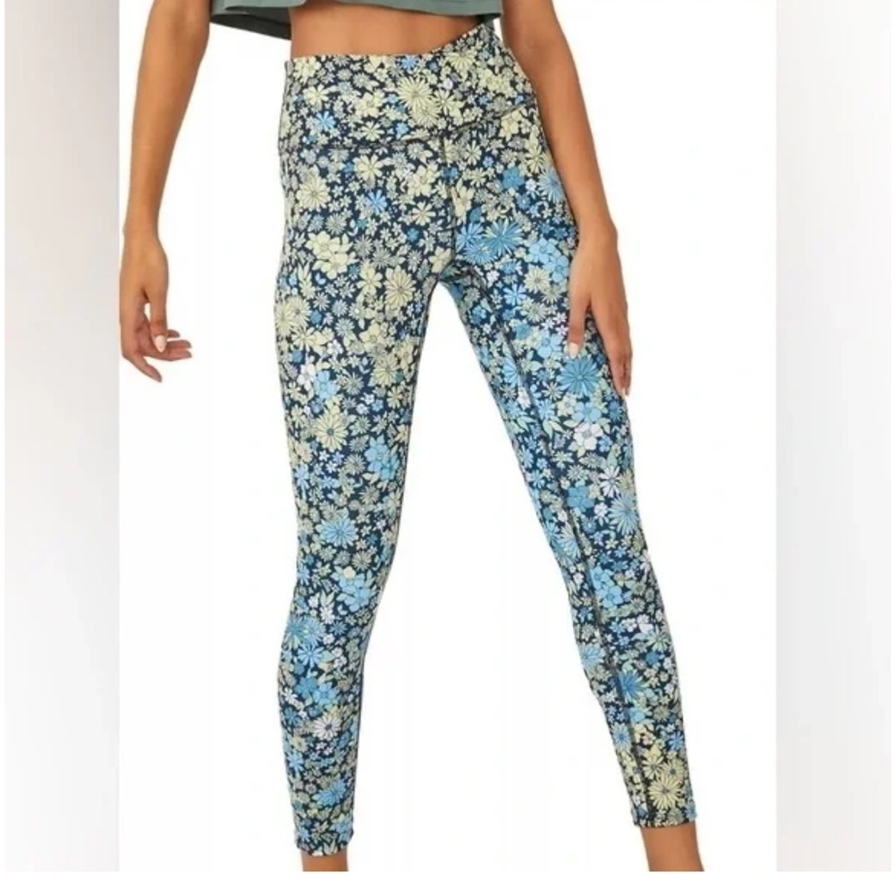 Free People Movement Lose Control Wrap Leggings – Size XS EUC